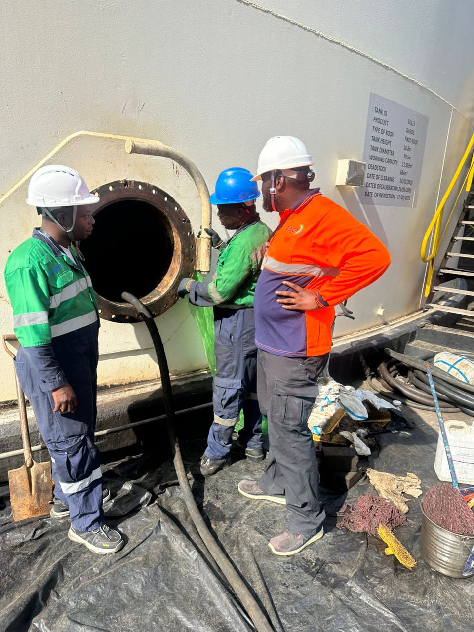 b8eda69c-b7b2-47e8-ae83-af19f7a8ab7b